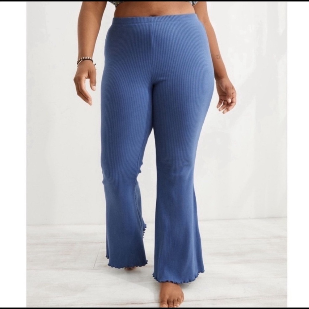 Aerie Kick It Ribbed Super Flare High Rise Legging Pant
